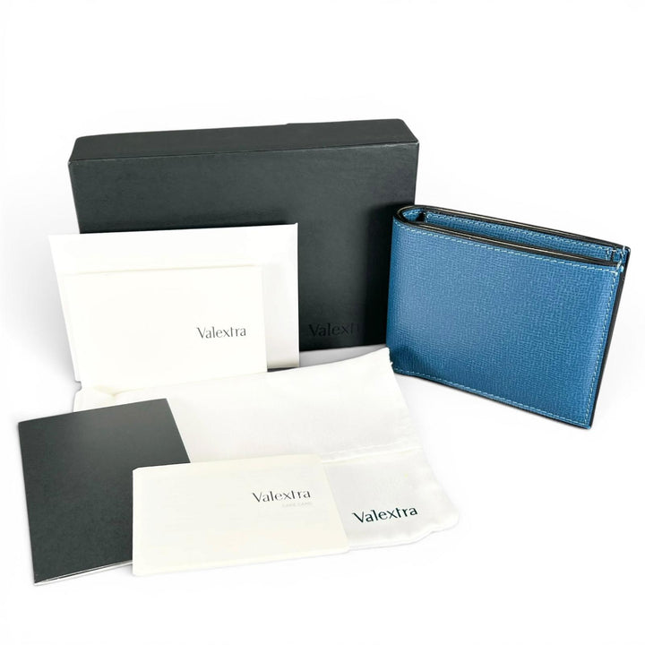 Great Valextra Bifold Wallet Wallet blue Grain calf Leather mens
