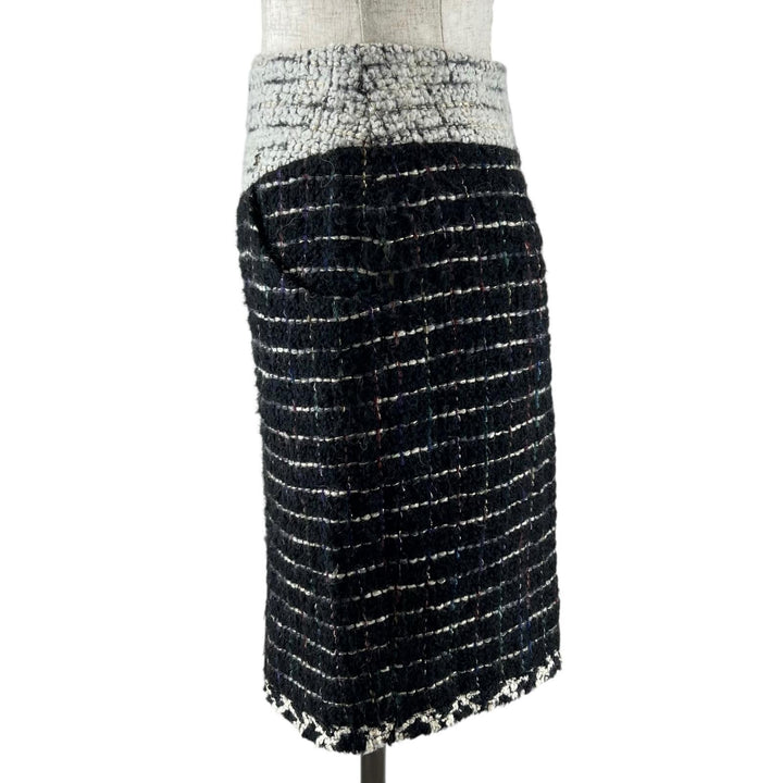 Great CHANEL Tweed skirt COCO Mark black silk Women 34 P36834