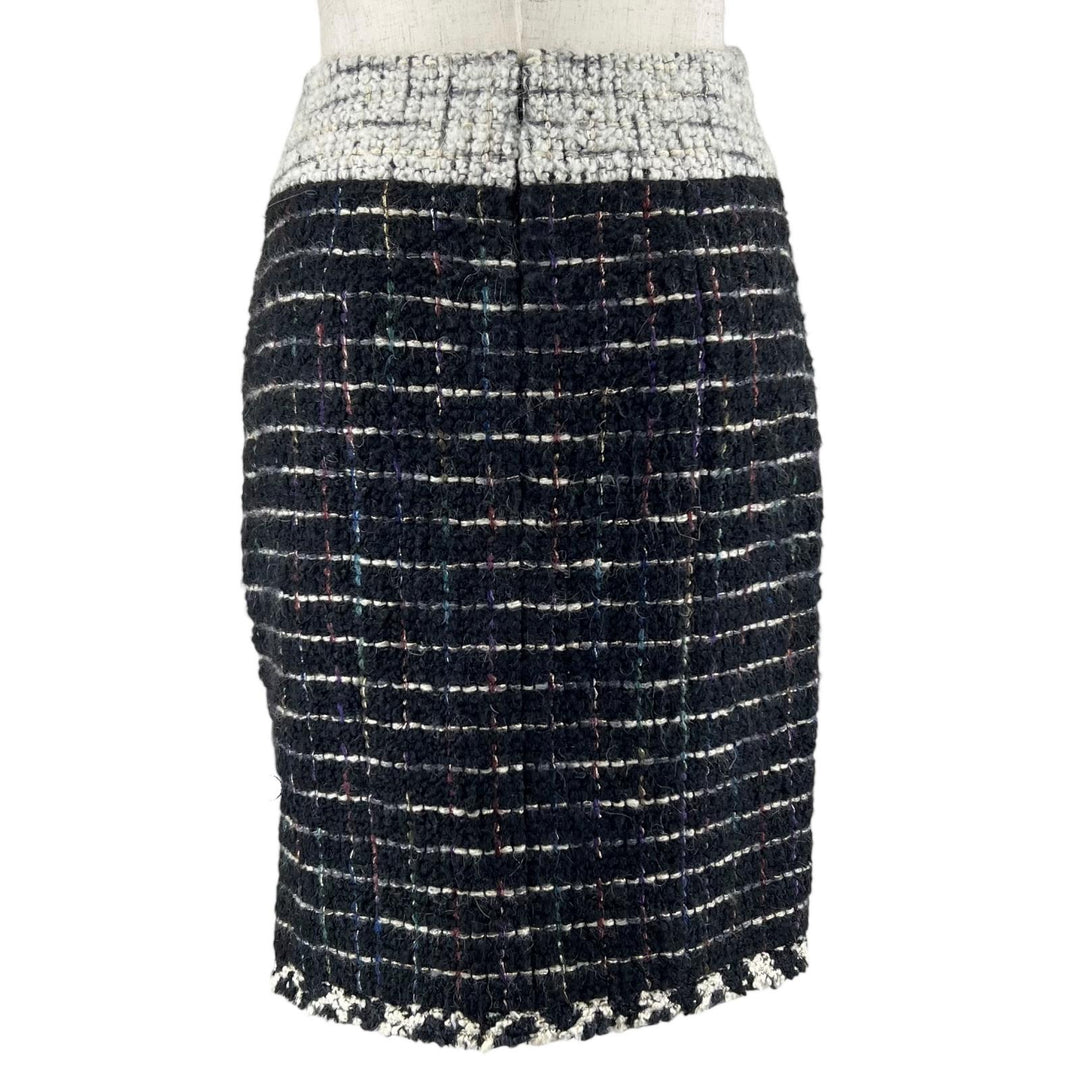 Great CHANEL Tweed skirt COCO Mark black silk Women 34 P36834