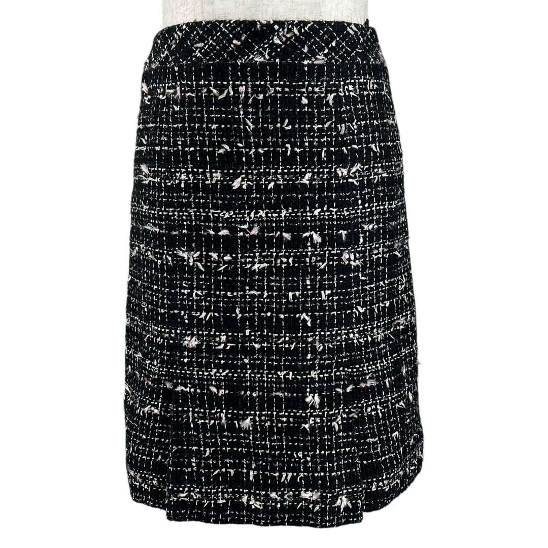 Excellent CHANEL Tweed skirt 05C black acrylic Women 34 P24940