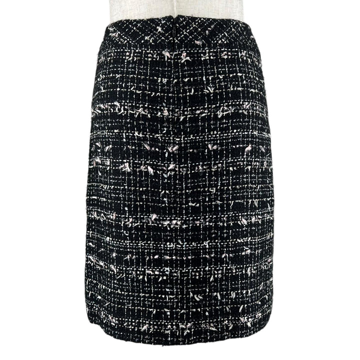 Excellent CHANEL Tweed skirt 05C black acrylic Women 34 P24940