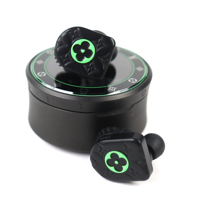 Great LOUIS VUITTON Horizon wireless earphones connection Move Confirmed QAB160