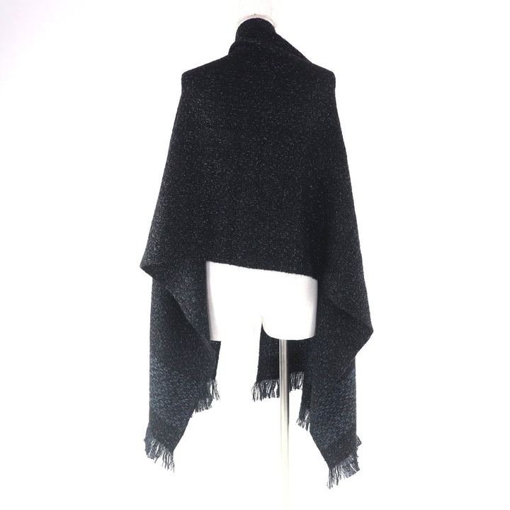 Excellent CHANEL shawl black cashmere Women