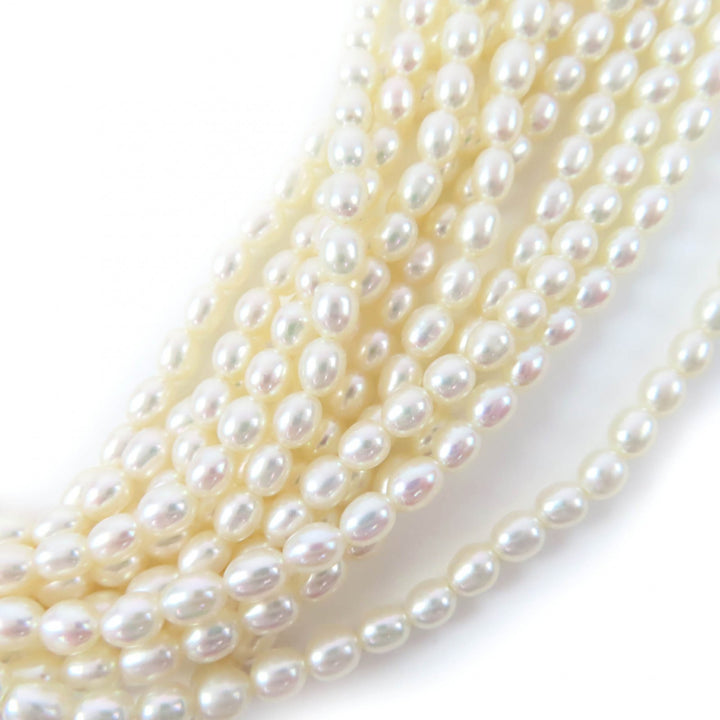 Great TIFFANY&Co. Necklace Torsade necklace white Pearl Women
