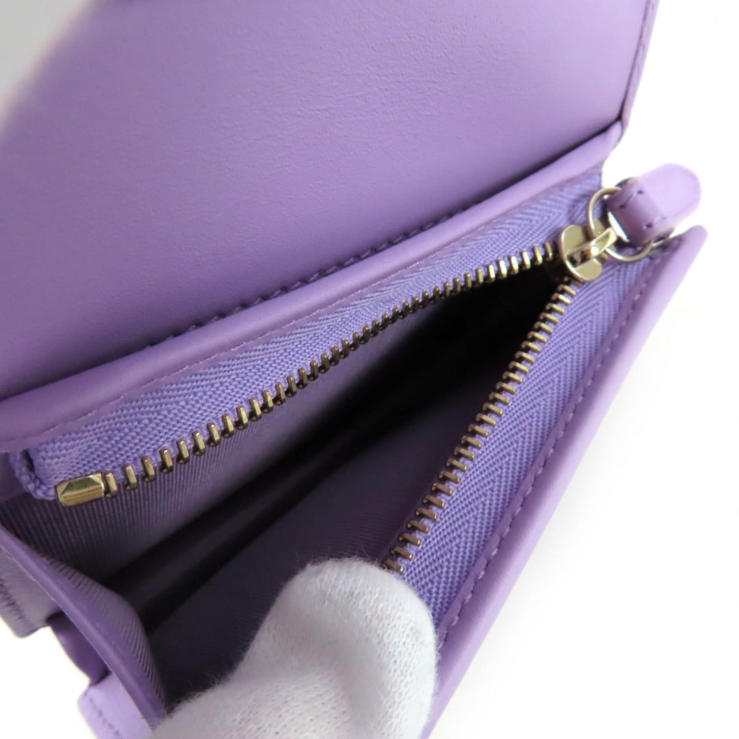 Pristine GUCCI Bifold Wallet Metallic purple Patent leather Women 847207