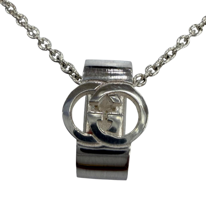 Great GUCCI Interlocking G Pendant Necklace Current product Silver AG925
