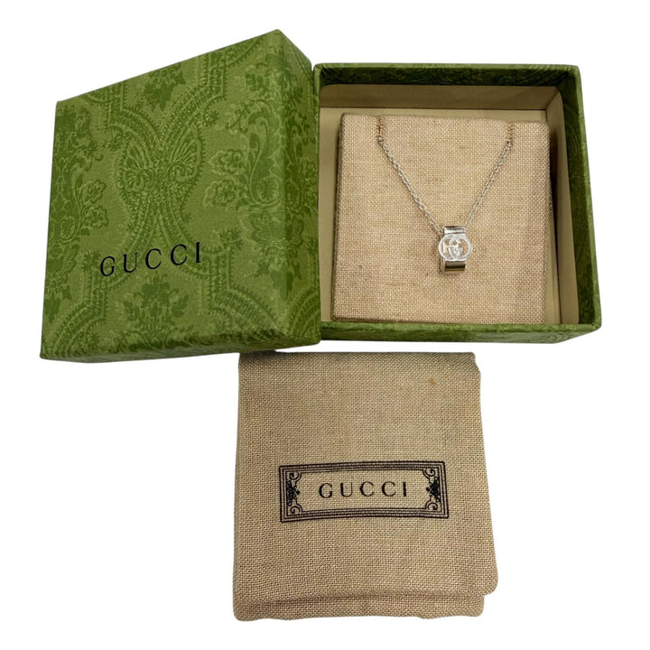 Great GUCCI Interlocking G Pendant Necklace Current product Silver AG925