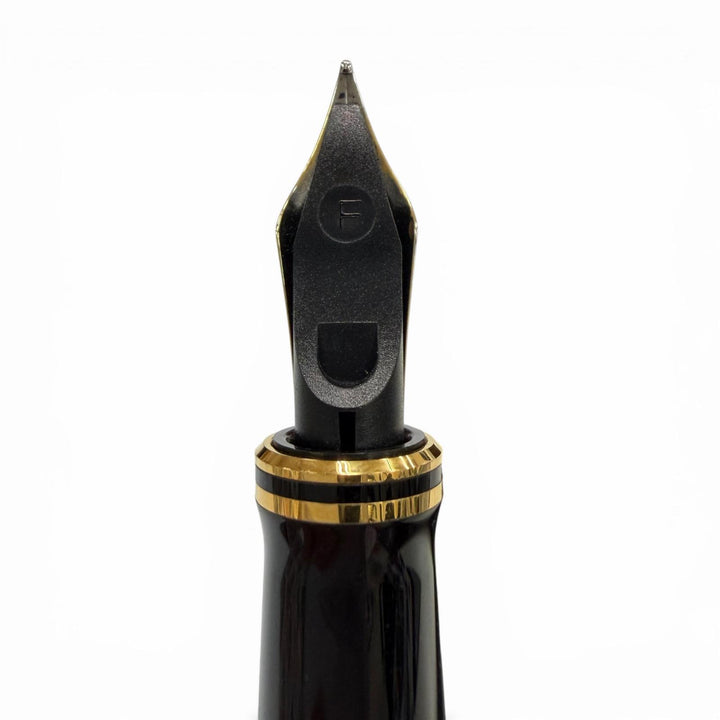 Great PARKER fountain pen Duofold Centennial Duofold Centennial Silver 18K mens