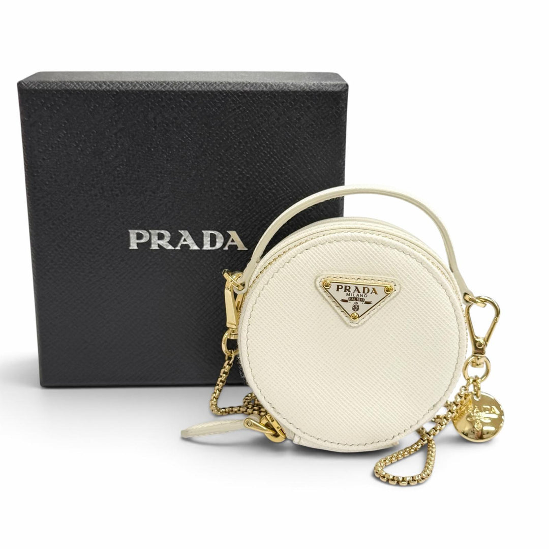 Great PRADA Pouch Triangle Logo Chain Shoulder Mini white Safiano leather 1NR023