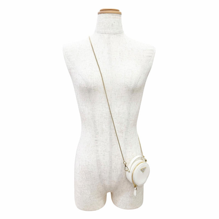 Great PRADA Pouch Triangle Logo Chain Shoulder Mini white Safiano leather 1NR023