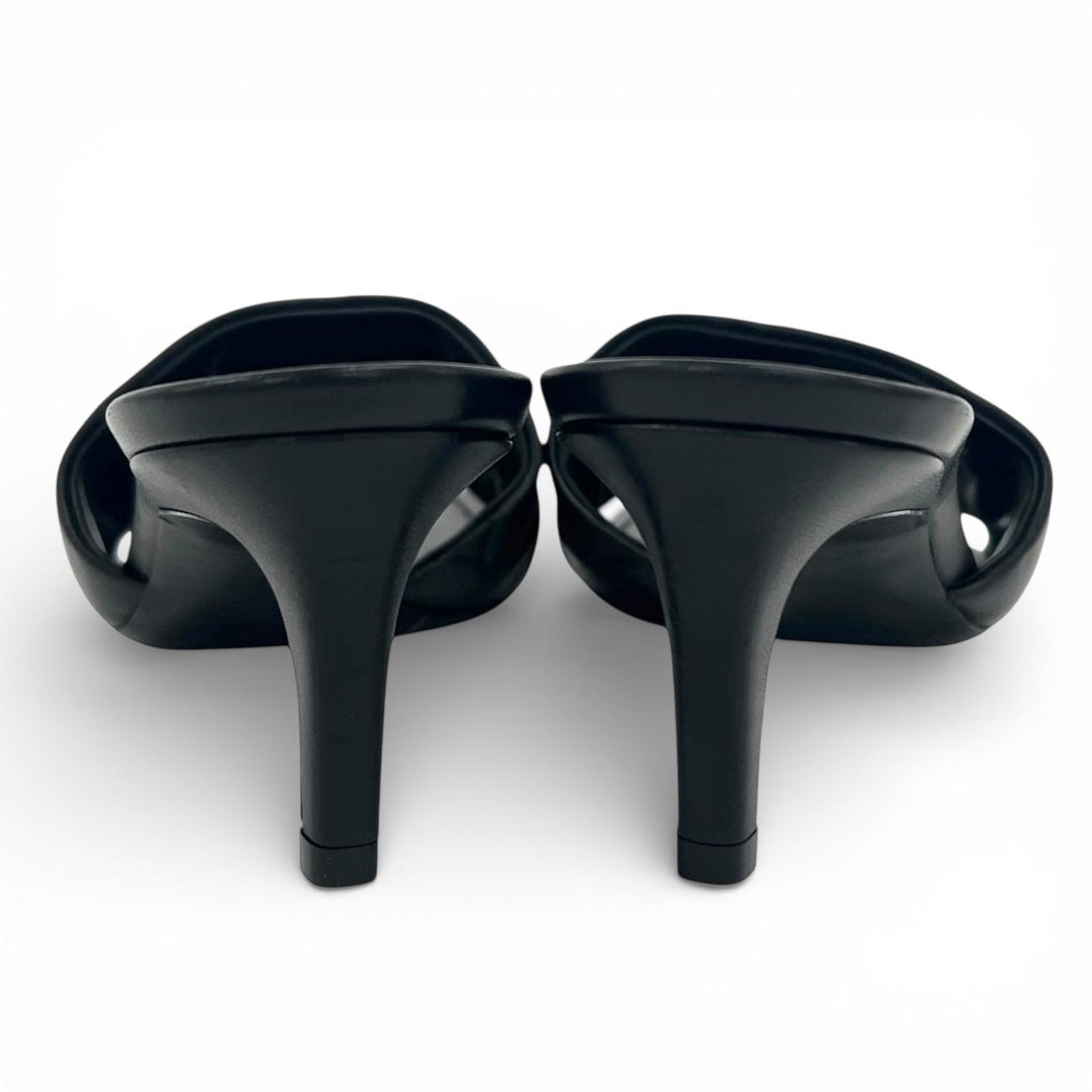 Pristine LOUIS VUITTON Sandals Monogram Mules black Women 38.5