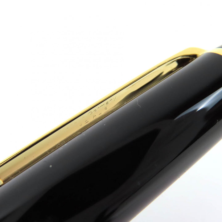 Pristine MONTBLANC fountain pen Meisterstück 145 black 14K mens