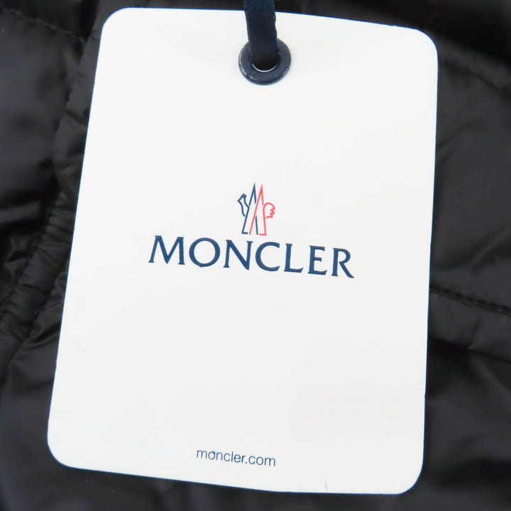 Pristine MONCLER down coat SEDAN Logo patch and hood black Nylon Women 0