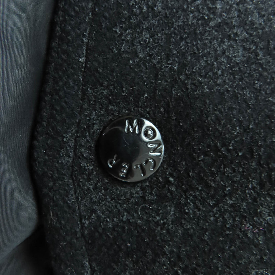 Great MONCLER down coat black Nylon Women 0