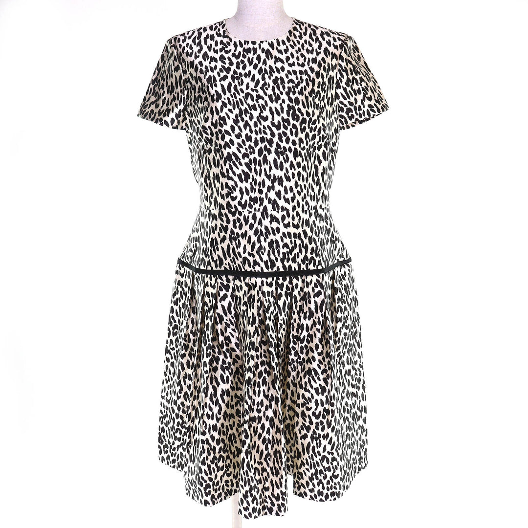 Excellent VALENTINO one piece Leopard Pattern Short Sleeve 42 EB3VS2D1-V40637