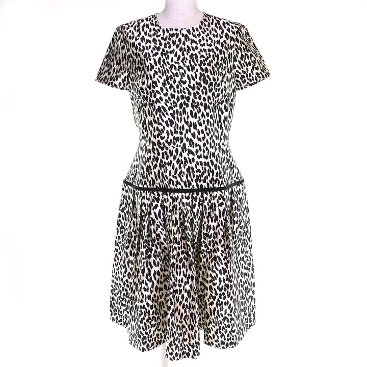 Excellent VALENTINO one piece Leopard Pattern Short Sleeve 42 EB3VS2D1-V40637