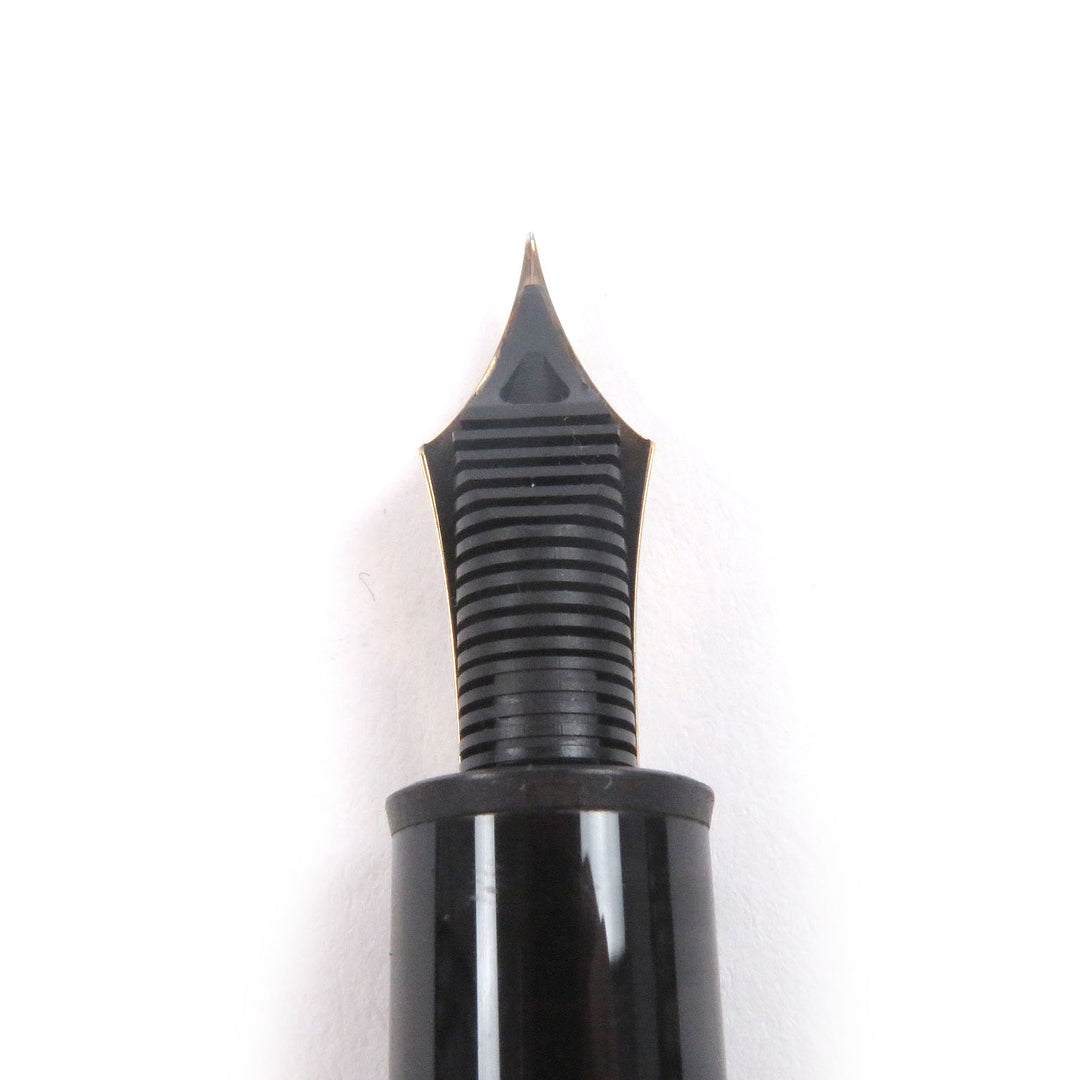 Very Good MONTBLANC fountain pen Meisterstück 149 Cap type black 14C mens
