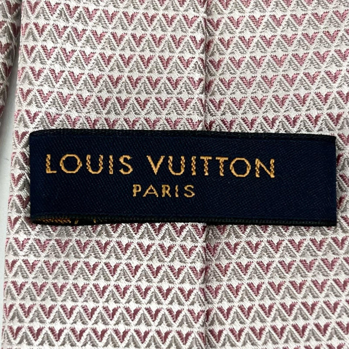 Excellent LOUIS VUITTON tie LV logo pink silk mens M71210