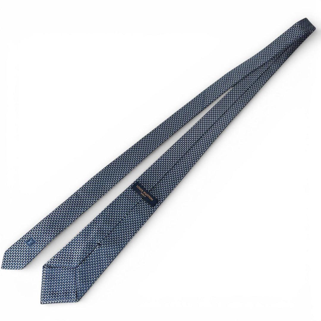 Excellent LOUIS VUITTON tie LV embroidery blue silk mens M71695