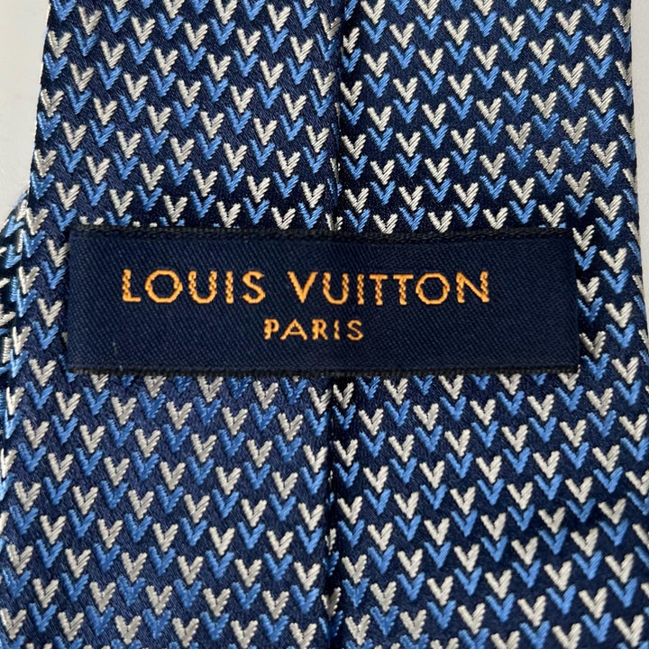 Excellent LOUIS VUITTON tie LV embroidery blue silk mens M71695