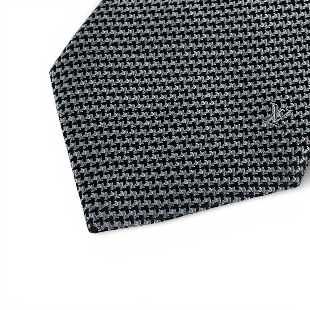 Excellent LOUIS VUITTON tie Cravate LV embroidery gray silk mens M72996