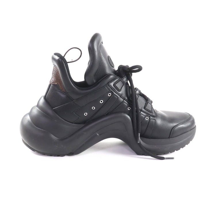 Excellent LOUIS VUITTON sneakers Arclight line black leather Women 41