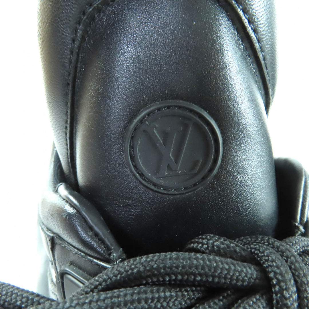 Excellent LOUIS VUITTON sneakers Arclight line black leather Women 41