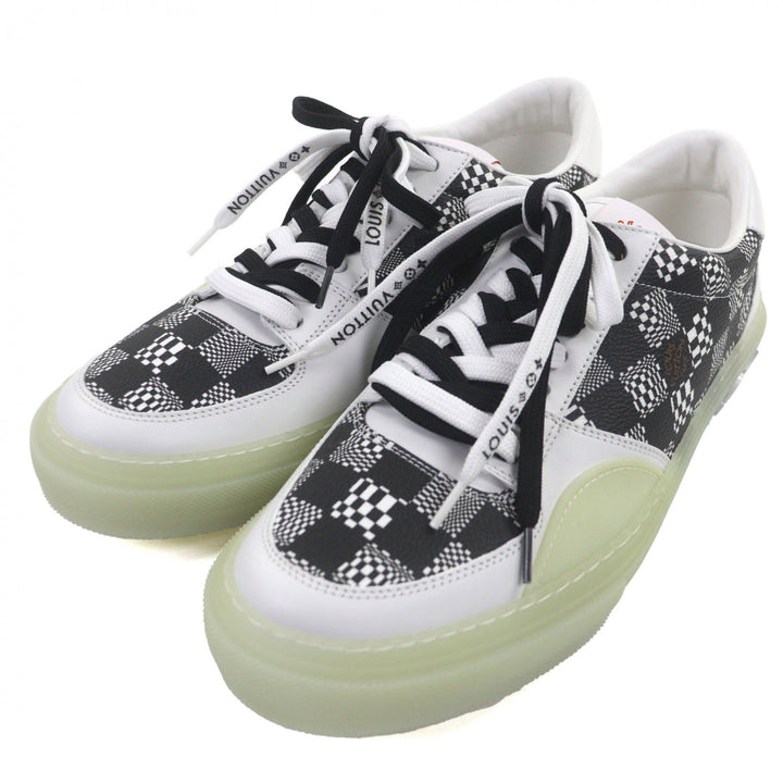 Pristine LOUIS VUITTON Low cut sneakers white leather mens 7.5