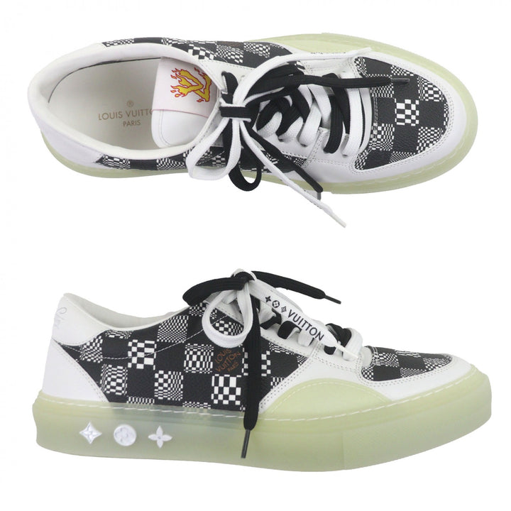 Pristine LOUIS VUITTON Low cut sneakers white leather mens 7.5