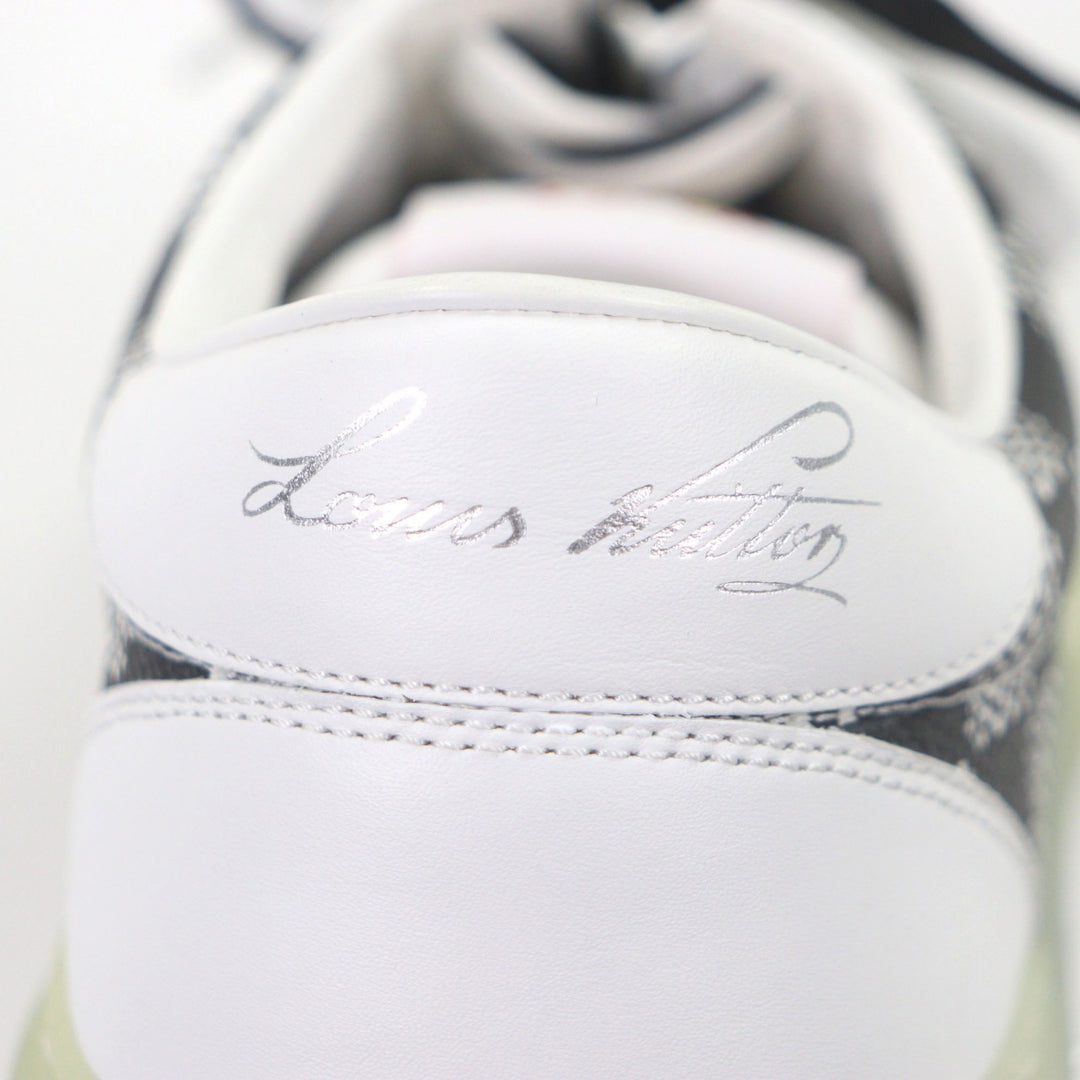Pristine LOUIS VUITTON Low cut sneakers white leather mens 7.5