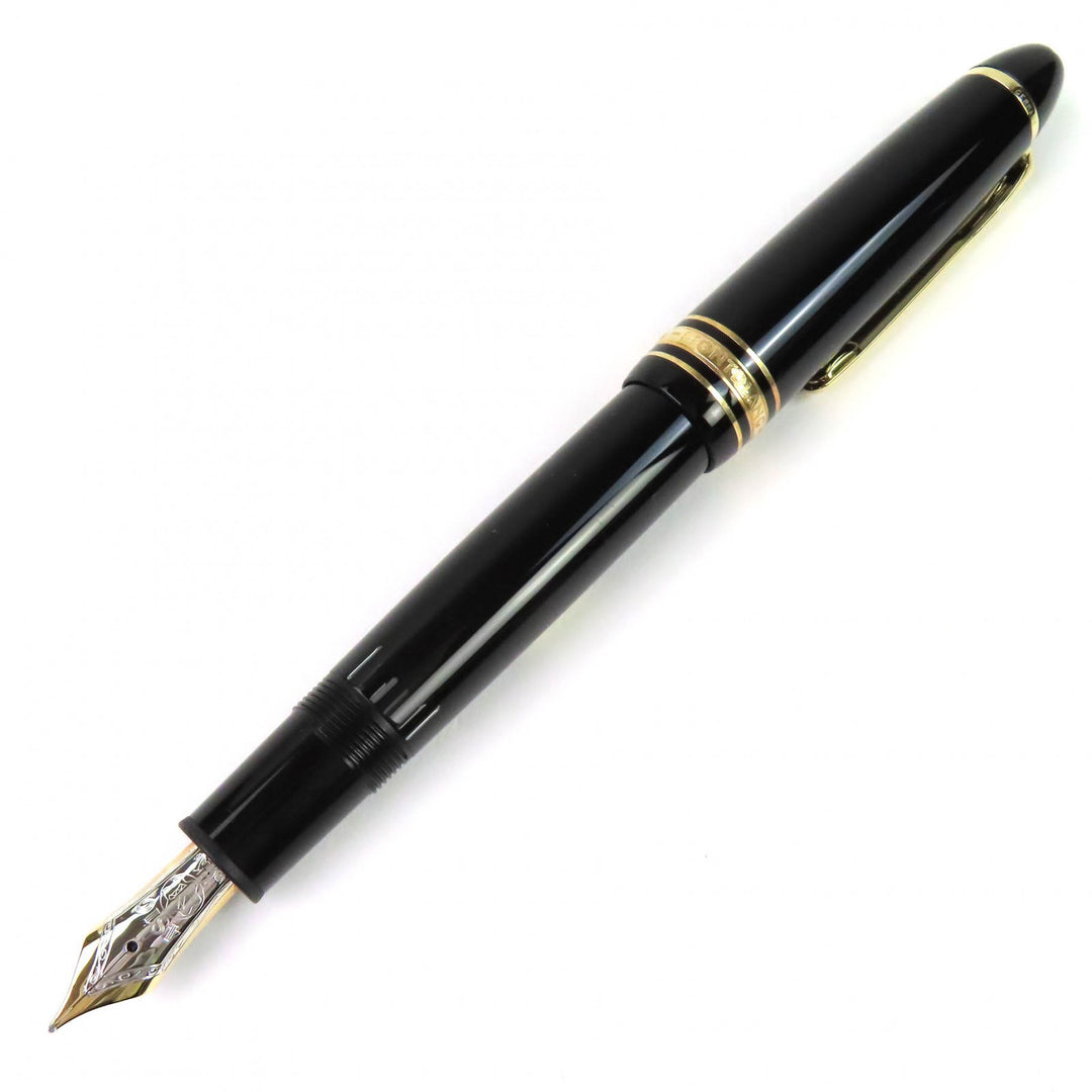 Excellent MONTBLANC fountain pen Meisterstück 146 black 14K mens