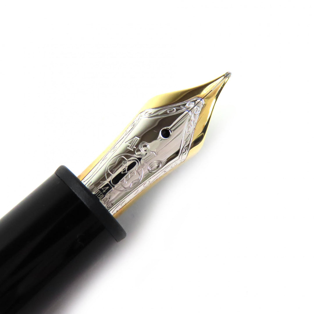Excellent MONTBLANC fountain pen Meisterstück 146 black 14K mens