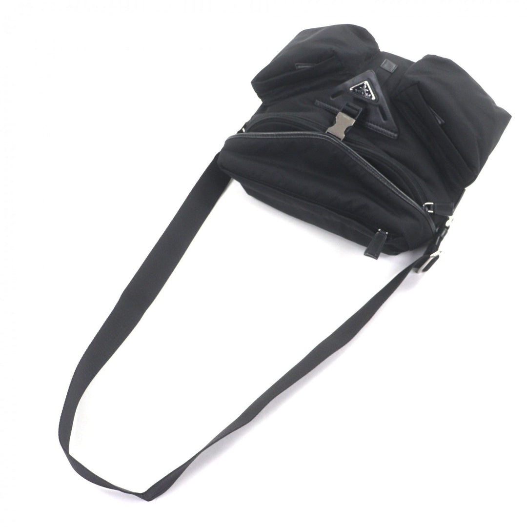 Very Good PRADA Shoulder Bag black Nylon mens 2VD062