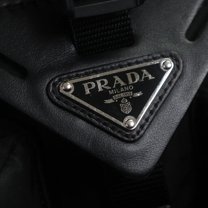 Very Good PRADA Shoulder Bag black Nylon mens 2VD062