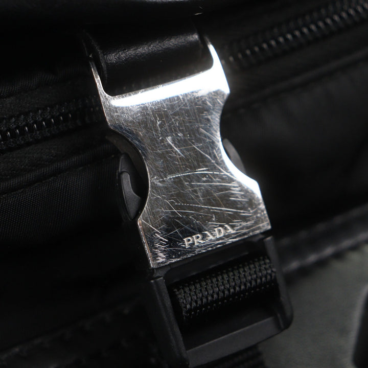 Very Good PRADA Shoulder Bag black Nylon mens 2VD062