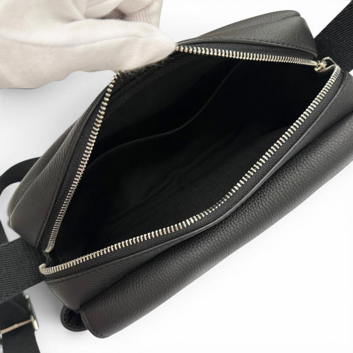 Excellent LOEWE Shoulder Bag black leather mens XS B553A72X22