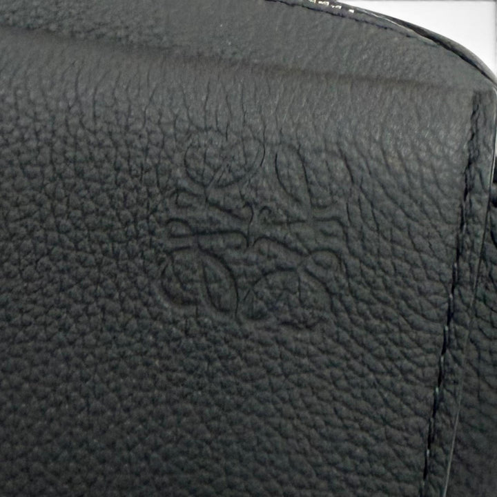 Excellent LOEWE Shoulder Bag black leather mens XS B553A72X22