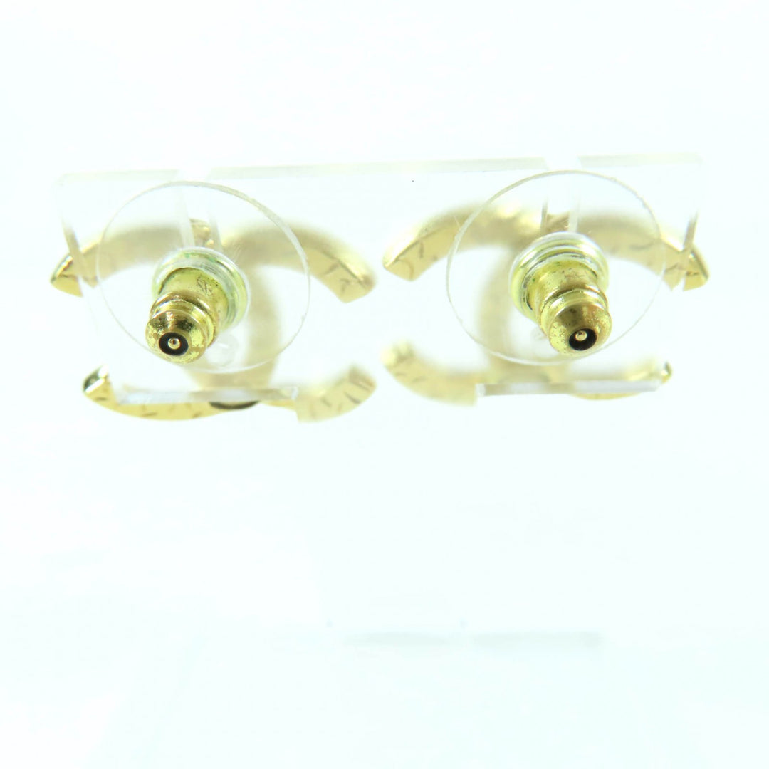 Great CHANEL Pierce COCO Mark rhinestone gold Women A24V