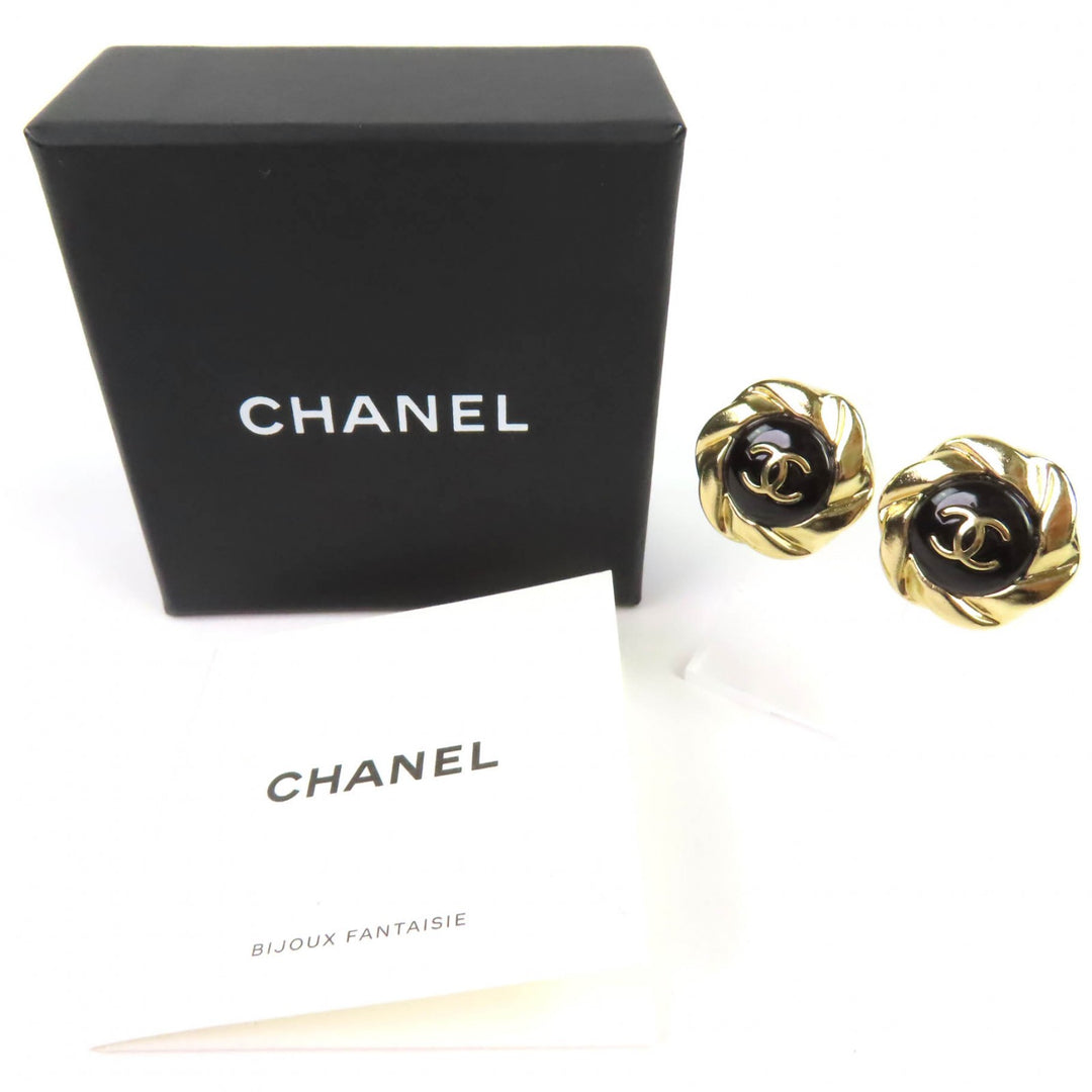 Great CHANEL Earring gold Women A22A