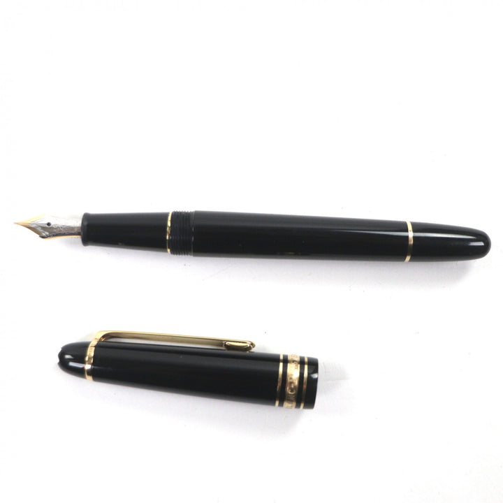 Great MONTBLANC fountain pen Meisterstück Classic 145 white star black 14K mens