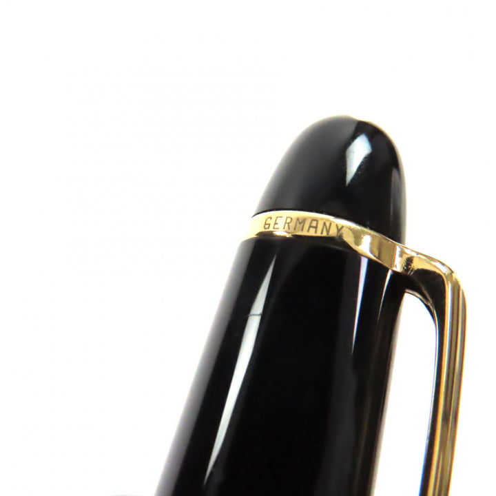 Great MONTBLANC fountain pen Meisterstück Classic 145 white star black 14K mens