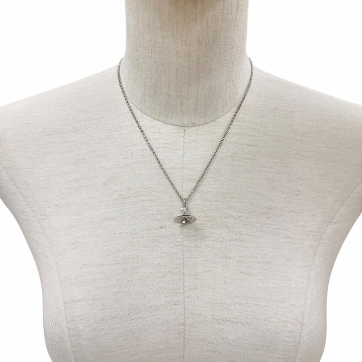 Excellent Vivienne Westwood Necklace Small Orb Necklace Silver Women