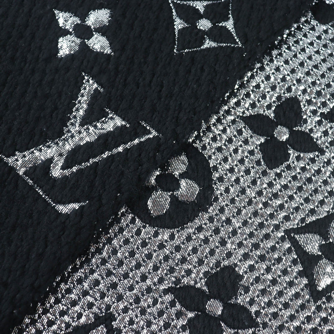 Excellent LOUIS VUITTON Scarf Escalp Logo Mania Shine Monogram Noir M75833