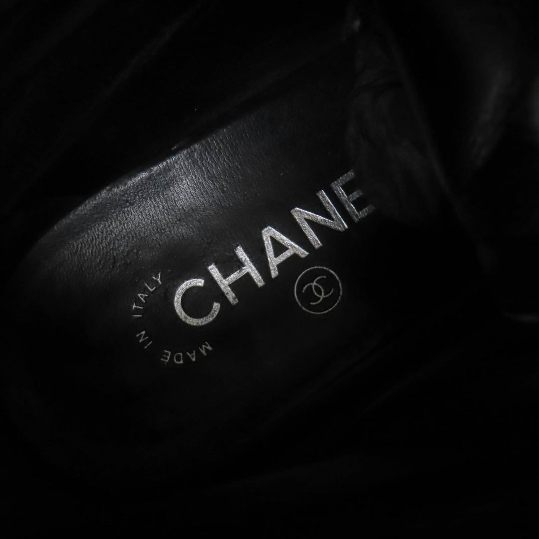 Great CHANEL short boots COCO Mark Matelassé Tweed Combat Boots black 39 G32142