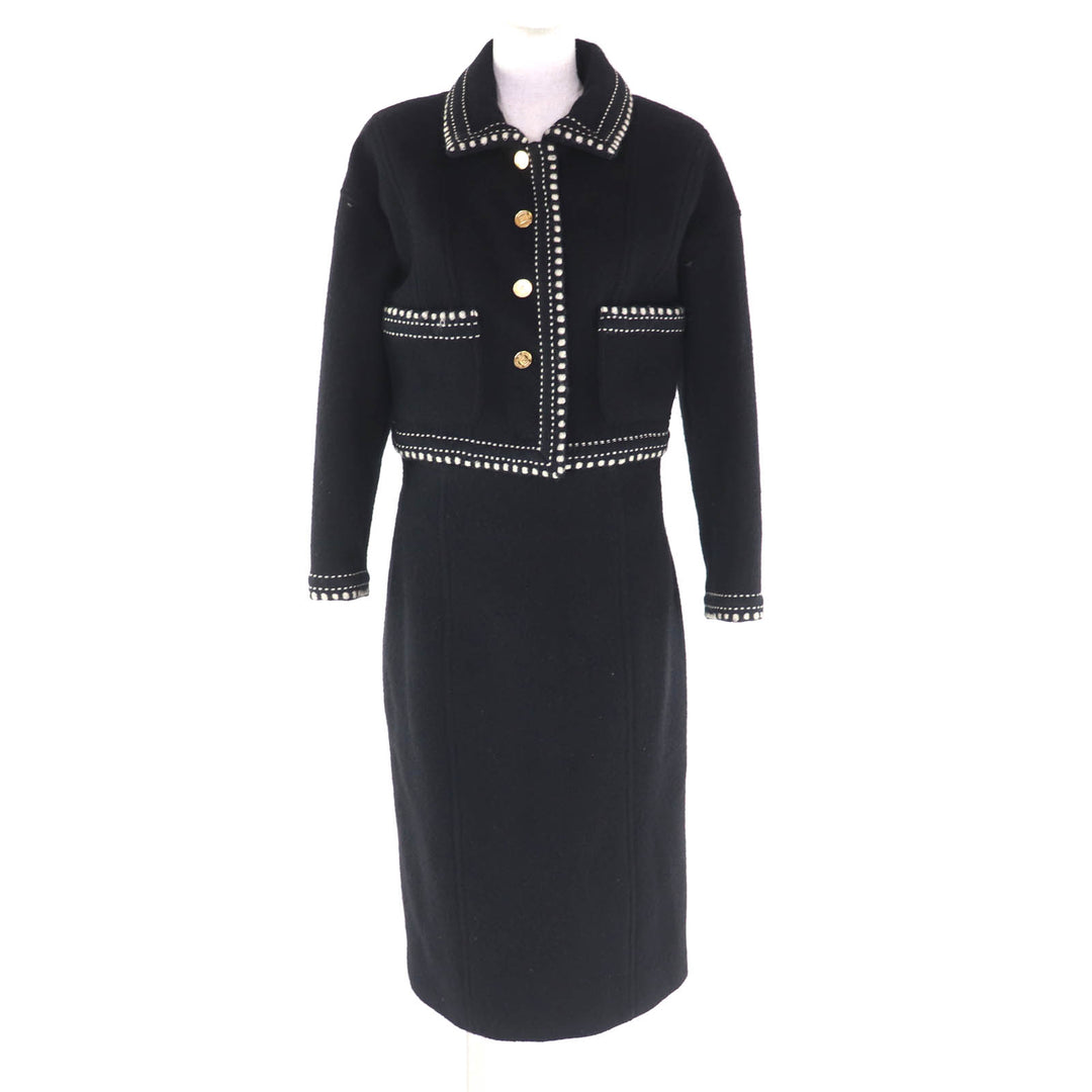 Excellent CHANEL two-piece set black wool Women 40 20737