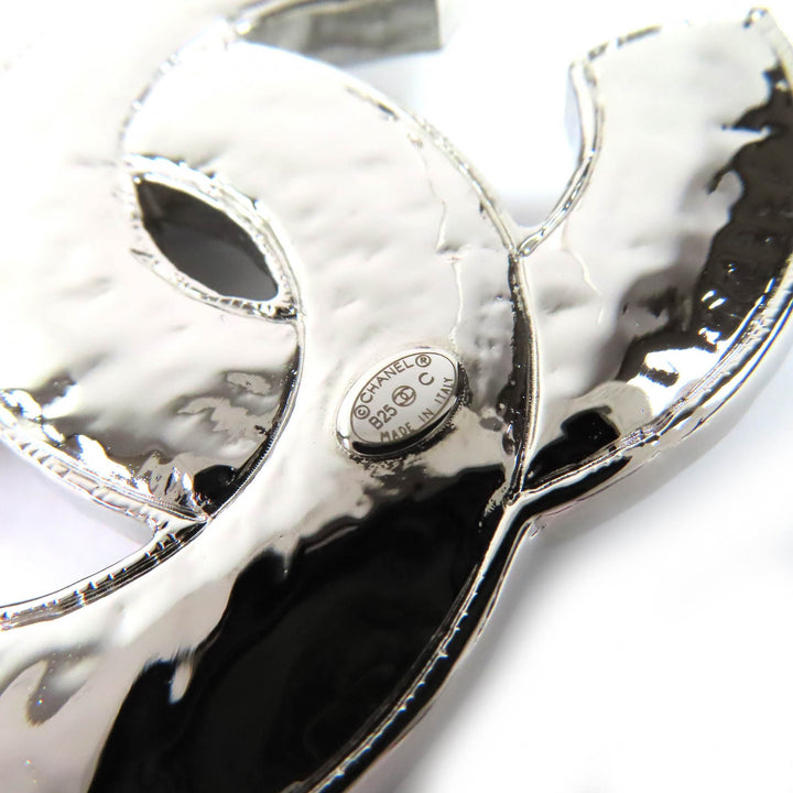 Excellent CHANEL Brooch COCO Mark Silver Women B25C