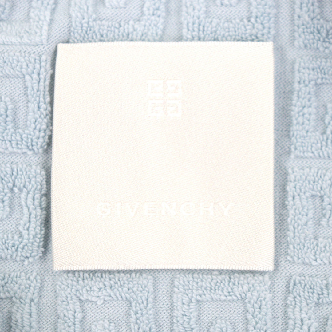 Pristine GIVENCHY Short sleeve T-shirt Light blue cotton mens M BM71JA3YF0