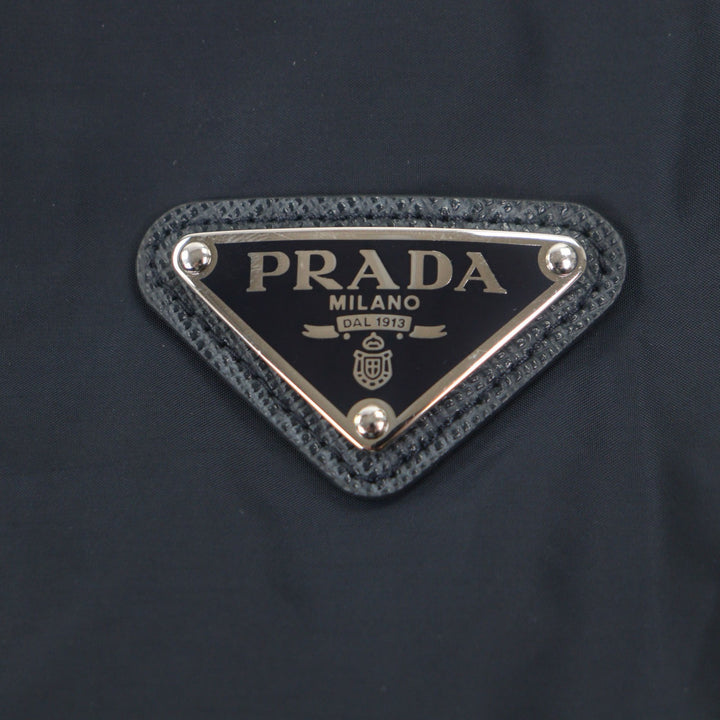 Very Good PRADA Jacket black recycled polyester mens 46 SGB223
