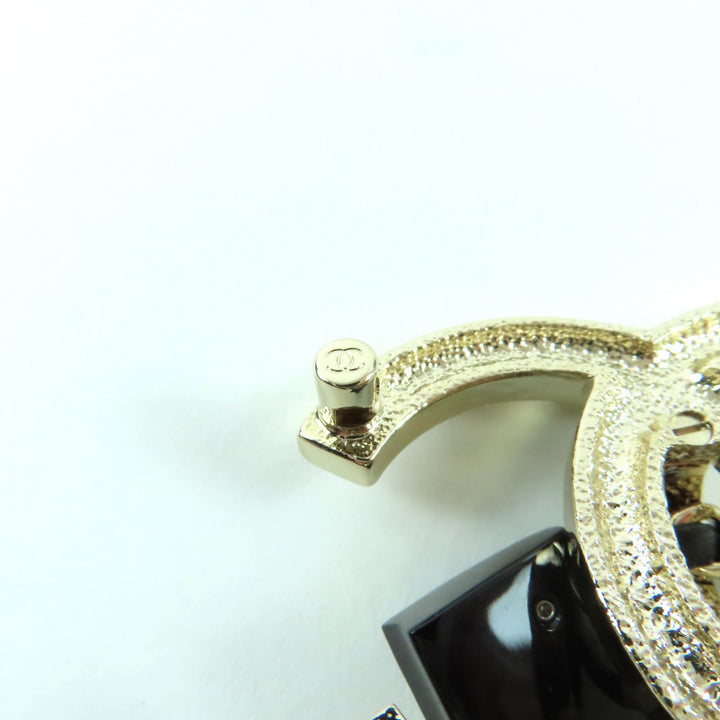 Great CHANEL Brooch COCO Mark bag gold Women B23C