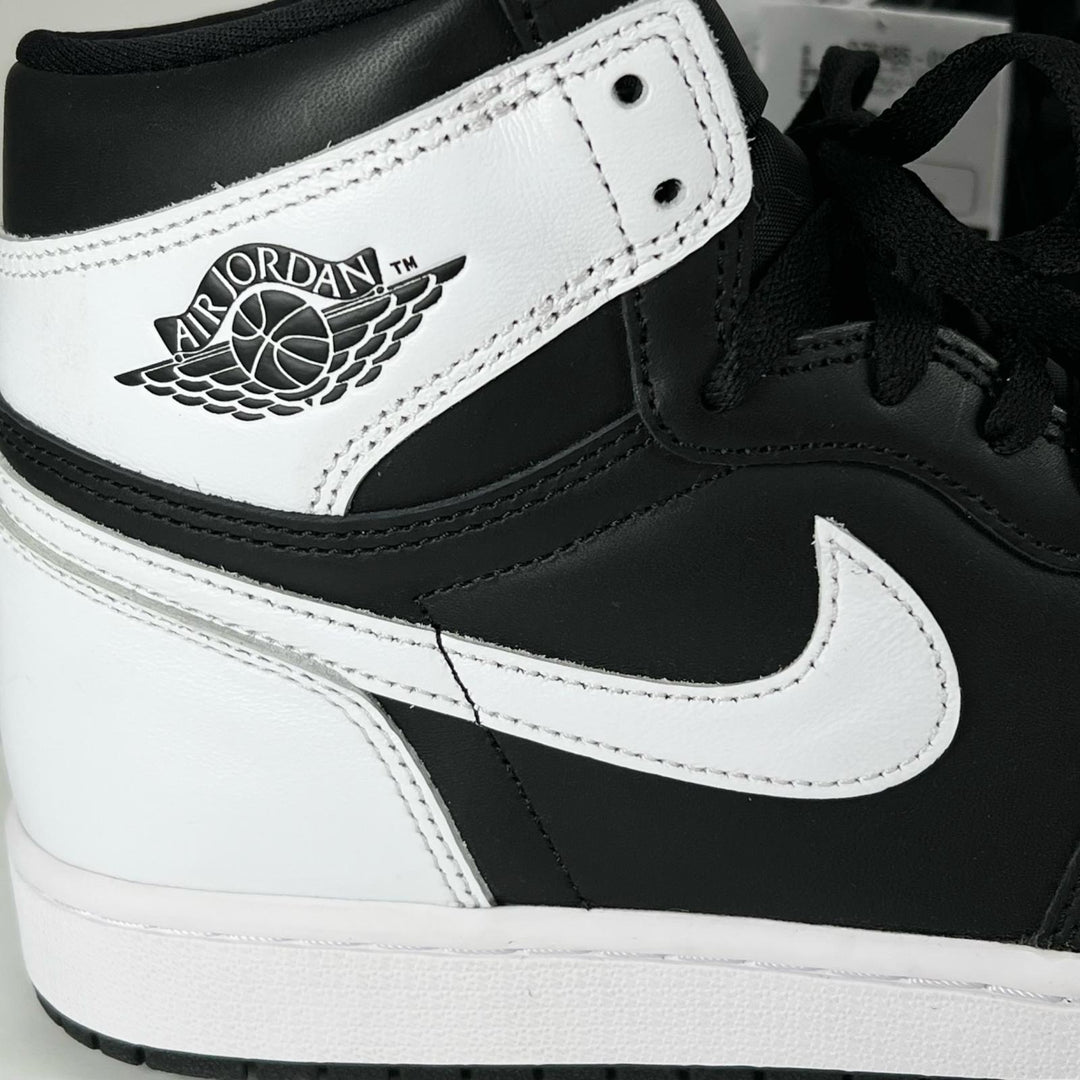 Pristine NIKE High cut sneakers AIR JORDAN 1 RETRO HIGH OG black mens DZ5485-010